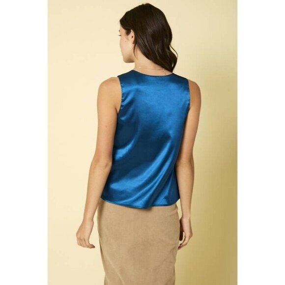 Sleeveless V Neck Satin Top - Picture 5 of 8